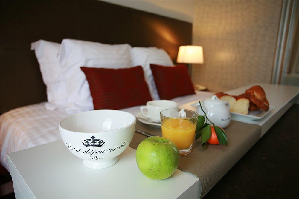 Hotel La Residence Des Artistes Roscoff Bagian luar foto
